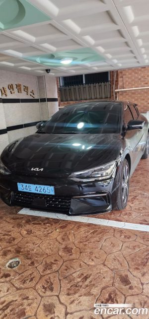 Kia EV6 Long Range 2023 года из Южной Кореи