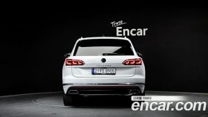 Volkswagen Touareg 3.0 TDI Prestige 2023 года из Южной Кореи