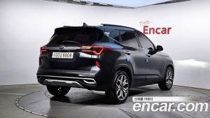 Kia Seltos Бензин 1.6 Turbo 2WD 2021 года из Южной Кореи