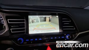 Hyundai AVANTE 1.6 2020 года из Южной Кореи