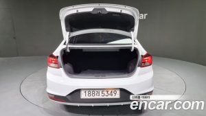 Hyundai AVANTE 1.6 2020 года из Южной Кореи