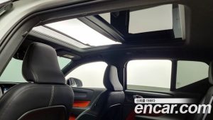 Volvo XC40 B4 R-디자인 2021 года из Южной Кореи