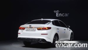 Kia K5 2.0 2020 года из Южной Кореи