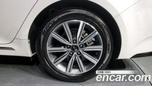 Kia K5 2.0 2020 года из Южной Кореи