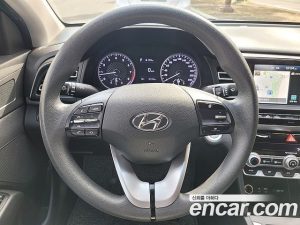 Hyundai AVANTE 1.6 2020 года из Южной Кореи