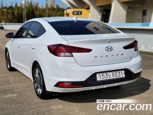 Hyundai AVANTE 1.6 2020 года из Южной Кореи