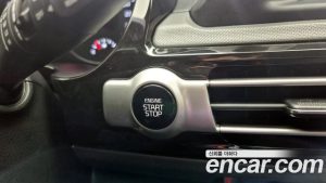 Kia Seltos Бензин 1.6 Turbo 2WD 2022 года из Южной Кореи