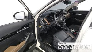 Kia Seltos Бензин 1.6 Turbo 4WD 2020 года из Южной Кореи