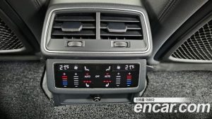 Audi A6 45 TFSI Premium 2021 года из Южной Кореи