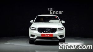 Volvo XC40 B4 Inscription 2021 года из Южной Кореи