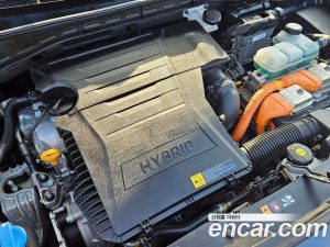 Kia Niro 1.6 HEV 2020 года из Южной Кореи