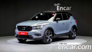 Volvo XC40 T4 R-디자인 2020 года из Южной Кореи
