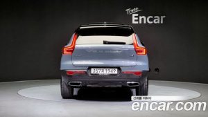 Volvo XC40 T4 R-디자인 2020 года из Южной Кореи
