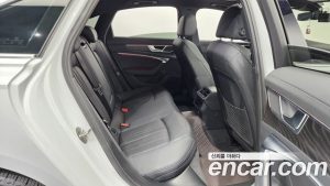 Audi A6 45 TFSI 4WD Premium 2021 года из Южной Кореи