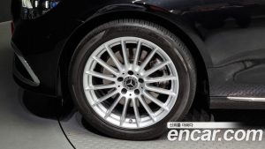 Mercedes-Benz E-Class E250 Exclusive 2021 года из Южной Кореи
