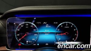 Mercedes-Benz E-Class E250 Exclusive 2021 года из Южной Кореи