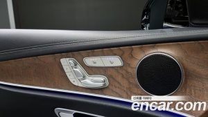 Mercedes-Benz E-Class E250 Exclusive 2021 года из Южной Кореи