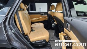 Kia Sorento Дизель 2.2 2WD 2022 года из Южной Кореи