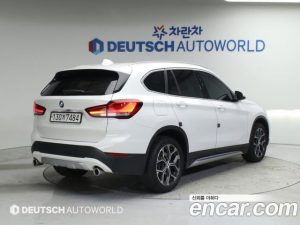 BMW X1 xDrive 20i xLine 2021 года из Южной Кореи