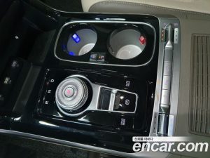 Kia Carnival Бензин 7-Seater HI-Limousine 2023 года из Южной Кореи