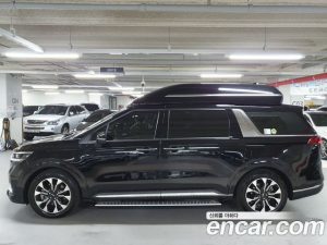 Kia Carnival Бензин 7-Seater HI-Limousine 2023 года из Южной Кореи