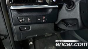 Kia Niro 1.6 HEV 2020 года из Южной Кореи