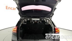 Kia Niro 1.6 HEV 2020 года из Южной Кореи