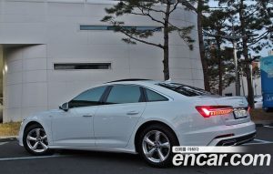 Audi A6 45 TFSI 2020 года из Южной Кореи