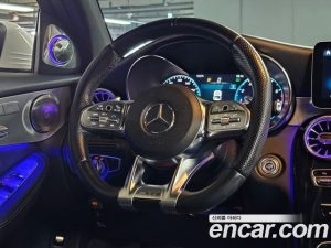 Mercedes-Benz GLC-Class GLC300 4MATIC Premium 2020 года из Южной Кореи