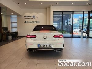 Mercedes-Benz E-Class E220d Cabriolet 2020 года из Южной Кореи
