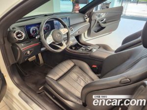 Mercedes-Benz E-Class E220d Cabriolet 2020 года из Южной Кореи