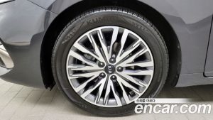 Kia K7 Signature 2020 года из Южной Кореи