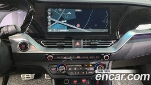 Kia Niro 1.6 HEV 2020 года из Южной Кореи