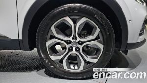 Renault-KoreaSamsung XM3 1.3 TCe RE Signature 2020 года из Южной Кореи