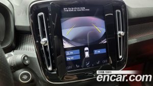 Volvo XC40 B4 R-디자인 2021 года из Южной Кореи