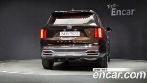 Kia Sorento Дизель 2.2 2WD 2021 года из Южной Кореи