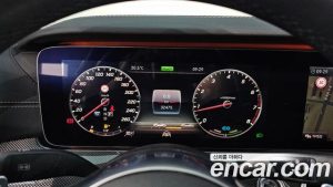 Mercedes-Benz E-Class E350 4MATIC AMG Line 2019 года из Южной Кореи