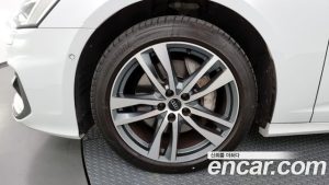 Audi A6 45 TDI 4WD Premium 2021 года из Южной Кореи