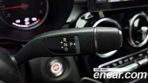 Mercedes-Benz C-Class C200 2020 года из Южной Кореи