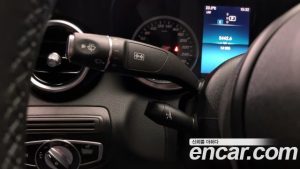 Mercedes-Benz C-Class C200 2020 года из Южной Кореи