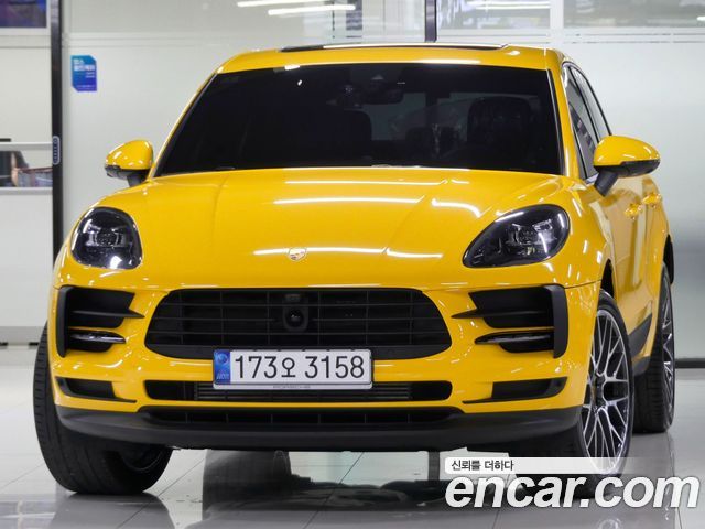 Porsche Macan 2.0 2021 года из Кореи