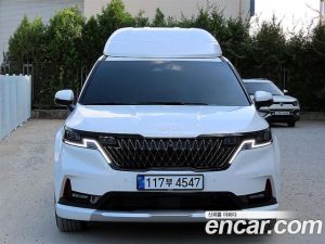 Kia Carnival Бензин 7-Seater HI-Limousine 2023 года из Южной Кореи