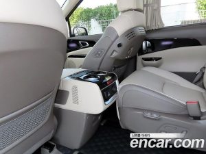 Kia Carnival Бензин 7-Seater HI-Limousine 2023 года из Южной Кореи
