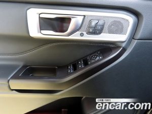 Ford Explorer 2.3 Limited 4WD 2020 года из Южной Кореи