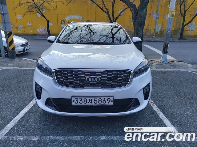 Kia Sorento Дизель 2.0 2WD 2020 года из Кореи