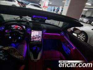 Mercedes-Benz SL-Class AMG SL63 4MATIC+ 2023 года из Южной Кореи