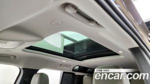 Land Rover Defender 110 D250 SE 2022 года из Южной Кореи