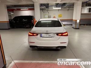 Mercedes-Benz E-Class E250 AMG Line 2023 года из Южной Кореи