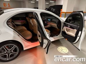 Mercedes-Benz E-Class E250 AMG Line 2023 года из Южной Кореи