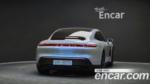 Porsche Taycan 4S 2021 года из Южной Кореи